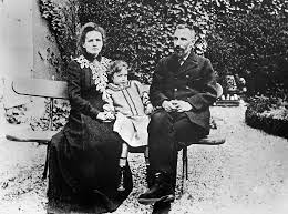 The Film Radioactive Shows How Marie Curie Was A Woman Of The Future Scientific American