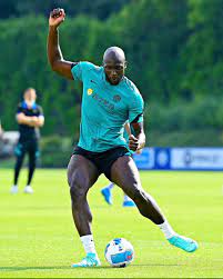 Surprisingly strong passing with 35 assists. R Lukaku Bolingoli9 Romelulukaku9 Twitter