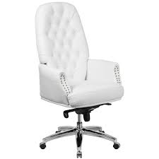 This Button Tufted Executive Office Chair Combines Old World Craftsmanship With Modern Seatin Swivel Office Chair Ergonomic Office Chair High Back Office Chair