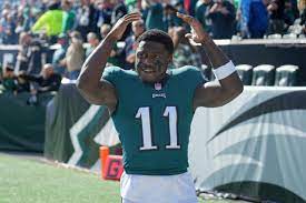 Eagles WR A.J. Brown reacts to drug test 1 day after monster 3TD game:  'Rogerrrrr this is not random' - Yahoo Sports