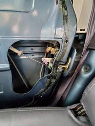 The hinges are welded to the body of the jeep but the door half of the hinge bolts to the welded section. Door Lock Mechanism Not Working Door Stuck Closed Jeep Wrangler Forum