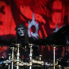 Joey's death has left us with empty hearts and feelings of indescribable sorrow, the drummer's. Xnww7mp9v1qaem