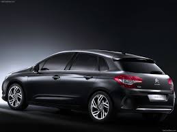 Découvrez le classement des modèles disposant du plus grand volume de coffre en cette fin d'année 2020, à travers un top 5 décliné pour 13 segments. Citroen C4 2011 Pictures Information Specs