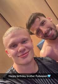Erling Haaland to Ruben Dias.. 🥳🎉