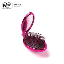 It's also designed to get rid of knots, and keep hair looking sleek at all times. Best Detangling Brushes Philippines