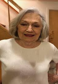 Carolyn Penley's Instagram, Twitter & Facebook