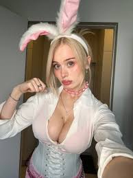 Слив тиктокерши Даши Дошик - слитые фото и видео