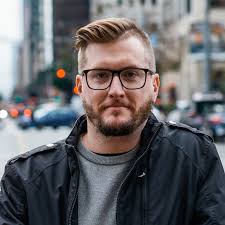 Alex Harm's Instagram, Twitter & Facebook