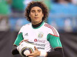 Guillermo Ochoa Porter De La Seleccio De Mexic Brillant Actuacio Davant Brasil 17 06 2014 Seleccion De Mexico Francisco Javier Rodriguez Javier Hernandez