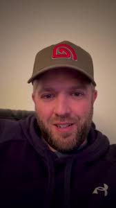 Buzz bars or rod pod? #carpfishing #fishing #carpangler #fishinglife