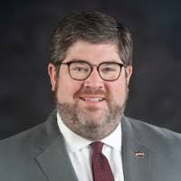 900+ "Weiskopf" profiles