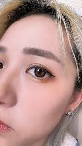 抗皺紋防暗沉保養品推薦熬夜慣了睡眠不足，導致膚況很容易尤其是暗沉和鬆垮感! 看起來都比同齡老! 我最近開始用朋友推的這組醫朵黑玫瑰抗老修護組，  目前才剛開始用~~不曉得有人有用過這家嗎? 還是大家都是怎麼抗皺