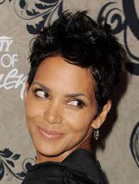 H A L L E The Kind Of Cheekbones That Many Have To Shade It Through Halle Berry Hair Styles Short Hair Styles