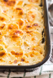 Mom S Homemade Scalloped Potatoes Are The Perfect Creamy Side Dish For A Fa In 2020 Scalloped Potato Recipes Homemade Scalloped Potatoes Easy Scalloped Potatoes Recipe
