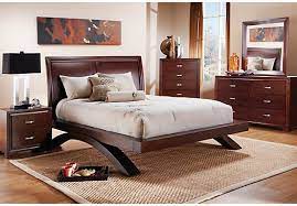 Alexi Cherry 5 Pc Queen Bedroom With Linen Upholstered Bed Rooms To Go Bedroom Bedroom Sets Bedroom Sets Queen