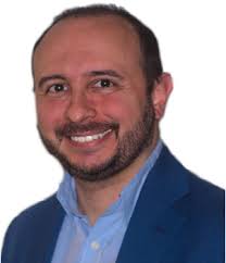 Though this be hesitant, yet there is method in 't: Effects of disfluency  patterns in neural speech synthesis for cultural her