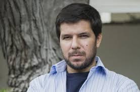 Renato Cisneros Archives