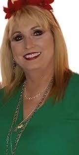 Maureen Cooney's Instagram, Twitter & Facebook