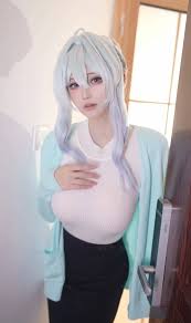 未亡人雪女COS，这性感的腰臀比和丰满的身材真的太爱了_花兮__honoka_来源