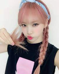 iz one chaewon instagram official izone yuri sakura kim