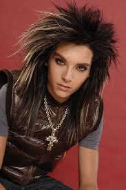 Tokio will auch große kaufhäuser bitten, abends um 20.00 uhr zu schließen. Mogt Ihr Bill Kaulitz Tokio Hotel Umfrage Abstimmung