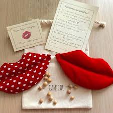Epingle Par Mia Nicomi Sur Saint Valentin Bouillotte Seche Bouillotte Tuto Couture Noeud