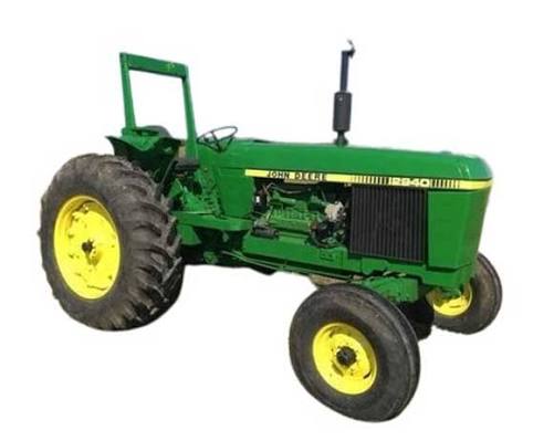 John Deere 2940 Tractor