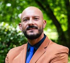 Cloud services and solutions for businesses and individuals