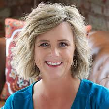 Camilla Longo, Senior Loan Officer