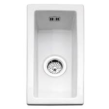 Undermount kitchen sinks can do wonder for your kitchen. Undermount Kitchen Sinks Under Worktop Sinks Tap Warehouse