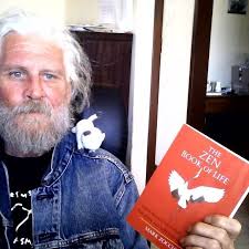 Yes, this is Earth. Seen from the Pacific Ocean side ✨️