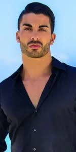 L'île des vérités 3, épisode 44 : Astrid : "Julien c'est loin d'être un  beau gosse !"