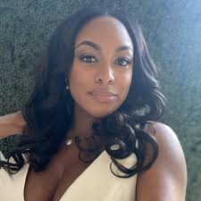 Simone Shaw (@jesuissimoneshaw) • Threads, Say more