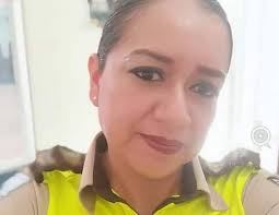 ECUADOR #Mujer #policía #murió...