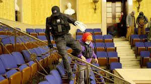 Download all background images for free. Capitol Riot Suspects Who Allegedly Brought Zip Ties Wore Tactical Gear Arrested Abc News