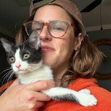 Katie Lyon's Instagram, Twitter & Facebook