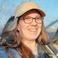 Heidi Bowling's Instagram, Twitter & Facebook