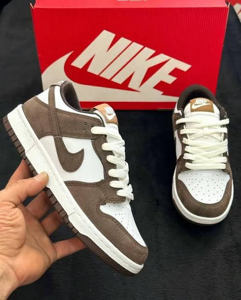 Premium Nike Dunk wholesale inventory ready for bulk distribution