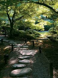 Photo Tour 8 Cottage Gardens Hgtv Gardens Asian Garden Cottage Garden Garden Paths