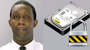 Francis Rawls, l'homme qui a refusé de déchiffrer ses deux disques durs  pour son procès, est libre après quatre ans de prison