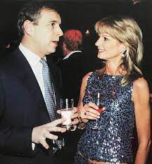 Wegen missbrauchsvorwürfen steht der royal in großbritannien und den. Prince Andrew At Parties In The 1990s And 2000s Tatler