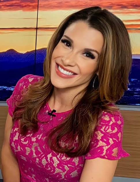 Ana Orsini qua đời: Nữ phát thanh viên truyền hình của đài KOLD 13 News tại Arizona bị phình động mạch não.