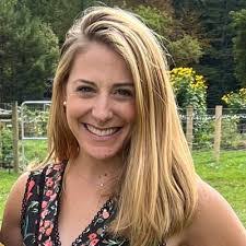 Alyssa Kress's Instagram, Twitter & Facebook