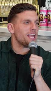 Thursdays are for the BABES! BRAND NEW @HeyBabePodcast is out now! For full  ep, click