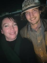 To the gentleman helping me quick fix my very flat /popped tire just off  Johnson Ave, thank you so so very much!! 🙏