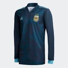 La capital sigue premiando a sus lectores y en la oportunidad volvemos a realizar el sorteo por la camiseta oficial titular y la suplente de la selección argentina, para alentar al conjunto nacional en el marco de la copa américa, gentileza de open sports. Camiseta Y Uniforme De Argentina Adidas Argentina