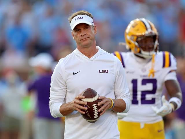 With Lane Kiffin's haters watching, his first LSU team debuted fatal flaws  at the worst time - The Athletic