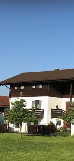 Haus kaufen in rosenheim (kreis) leicht gemacht: 4 Zimmer Wohnung Zu Vermieten Grunthalstr 5 83064 Raubling Rosenheim Kreis Mapio Net