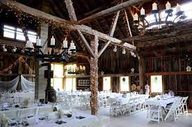 Door Wedding Venus Wedding Reception At Alchemy Fields In Baileys Harbor Wi Door County Door County Affordable Wedding Venues Country Chic Wedding