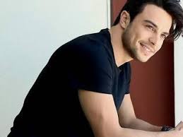 Όλα τα τελευταία νέα, άρθρα, απόψεις, για αρησ μακρησ. Arhs Makrhs Sth Rodo Ena Xeri Mphke Sthn Tseph Moy Kai Moy Katebase To Panteloni Newsnowgr Com